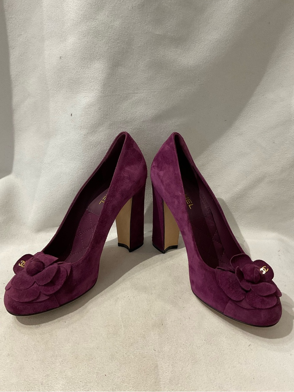 Chanel Pumps - Picture 5 of 6